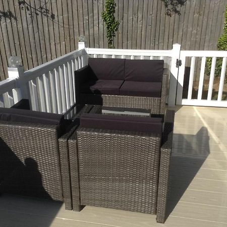 Mollys Retreat Pet Friendly Three Bed Caravan With Small Garden Newquay Bay Resort Quieter Area Of Park Eksteriør bilde
